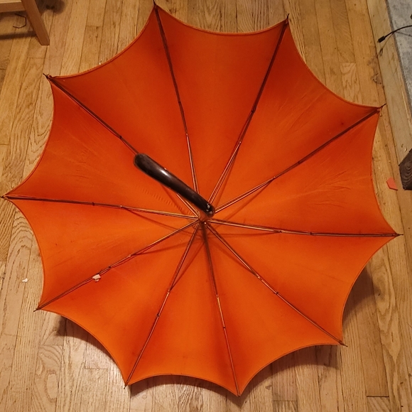 Vintage orange silk unbrella - Picture 8 of 11